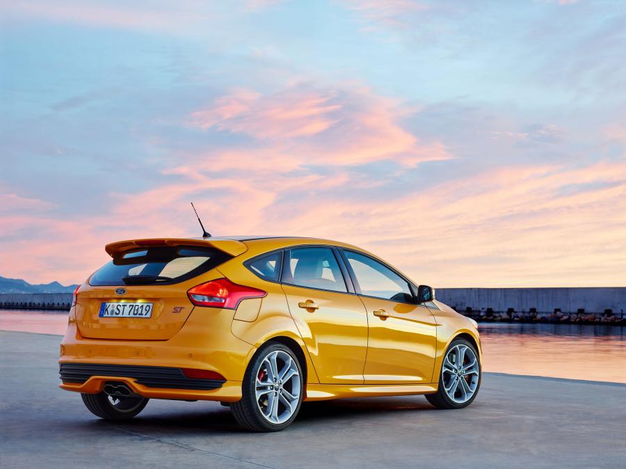  Ford Focus ST 2014 года  (фото 47 из 60)
